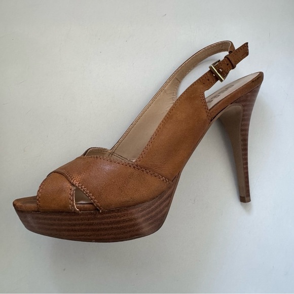 Brown Stiletto Heels with Platform and Slingback - Picture 3 of 8